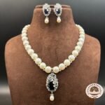 Simple Elegant Pearl Necklace