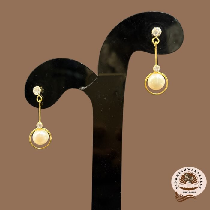Pearl Hanging Earrings