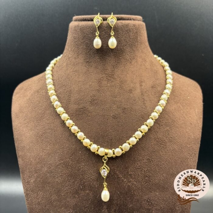 Hyderabadi Pearl Necklace