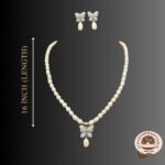 Simple Pearl Pendant Necklace