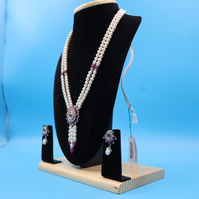 Ruby Pendant Pearl Necklace - Image 4