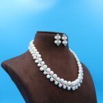 Two Layer Button Pearl Necklace - Image 4