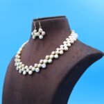 Zig Zag Button Pearl Necklace - Image 3