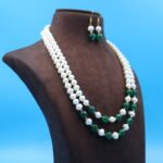 Two Layered Pearl And Emerald Necklace - Image 4