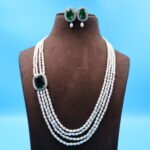 Emerald Pendant Side Brooch Pearl Necklace - Image 2