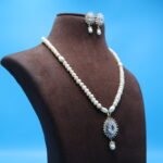 Pendant Pearl Necklace Set - Image 4