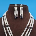Three Layer Pearl Necklace - Image 4