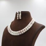 Two Layer Button Pearl Necklace Set - Image 3