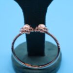 Flower Design Pearl Bracelet - Image 3