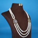 CZ Pendant Side Brooch Necklace - Image 3