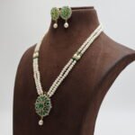 Emerald Pearl Necklace - Image 2
