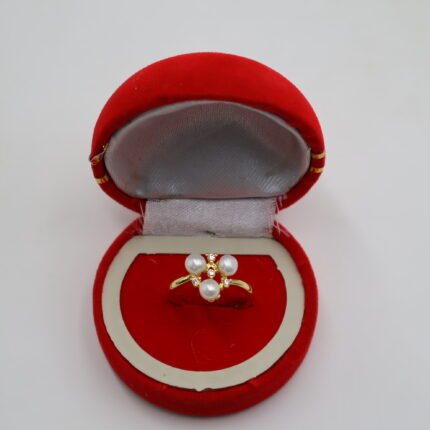 Pearl Ring