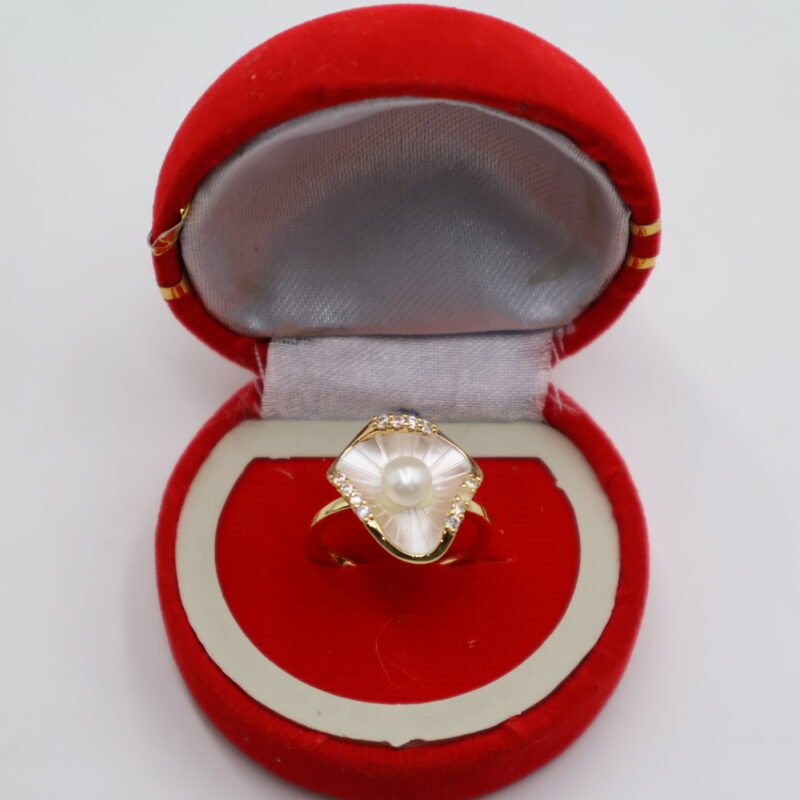 Pearl Ring